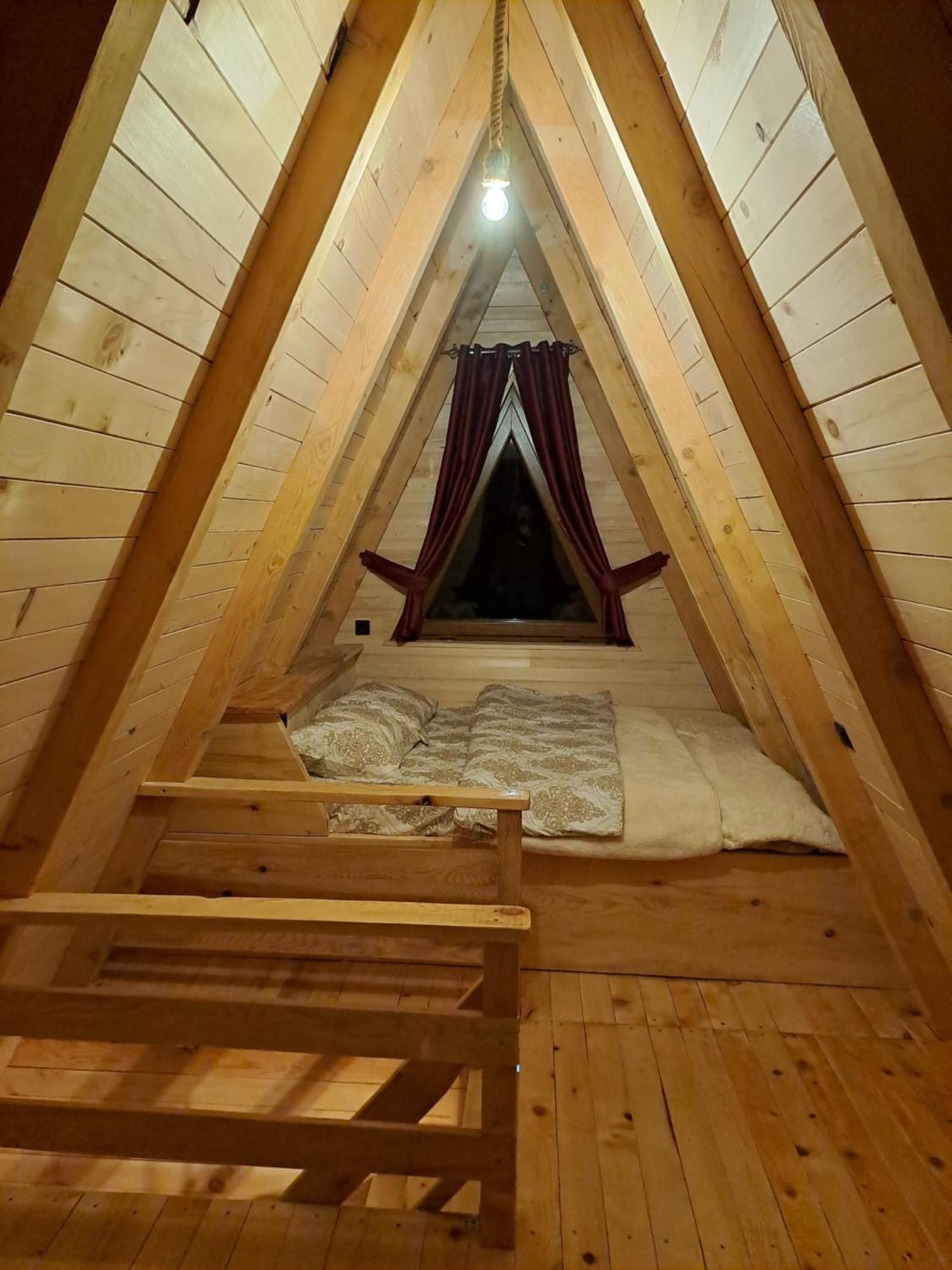 Wooden Cottages Konak Savnik 外观 照片