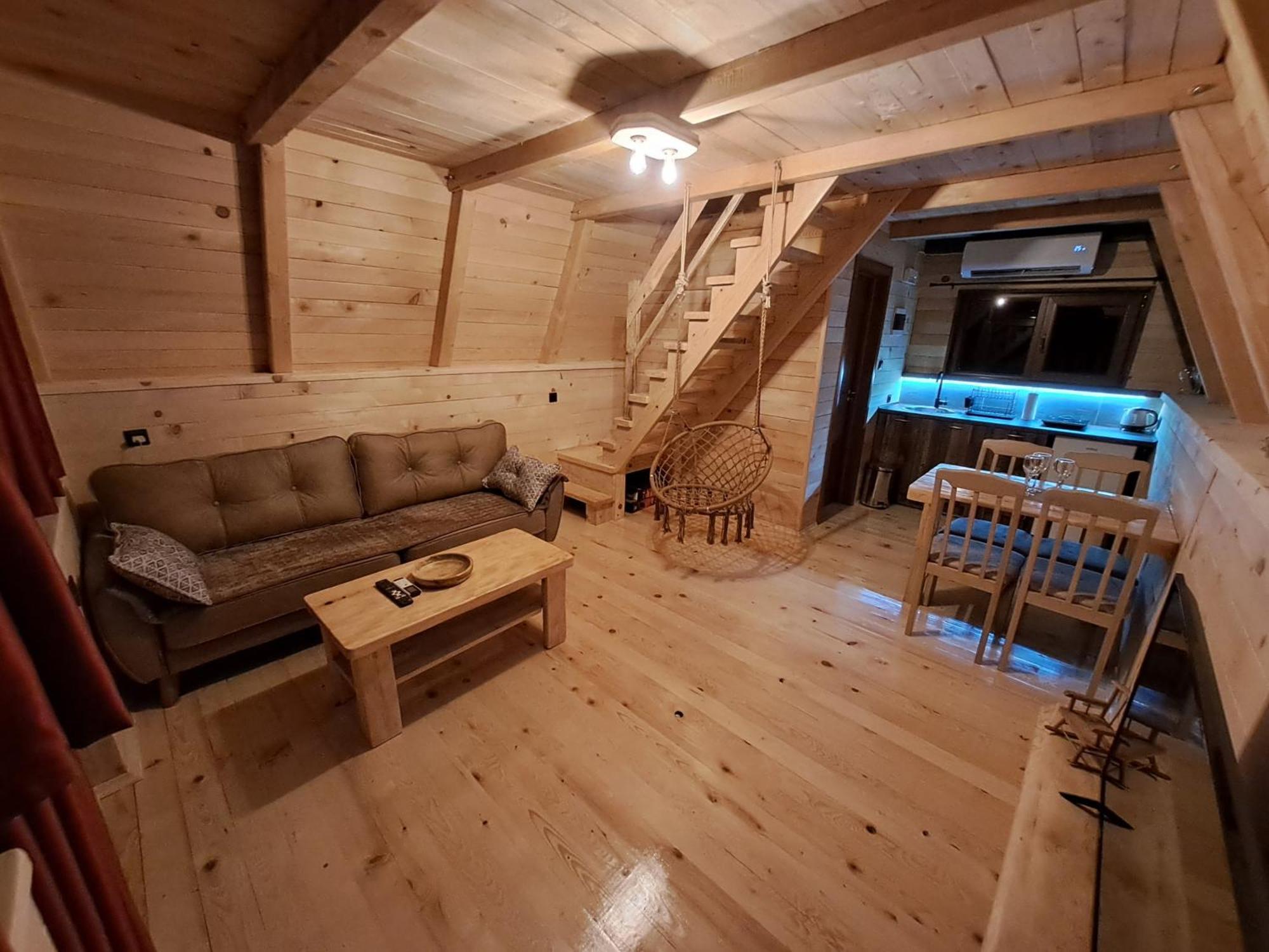 Wooden Cottages Konak Savnik 外观 照片